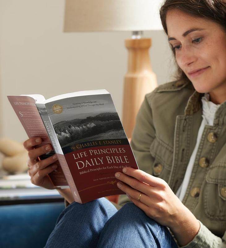 Life Principles Daily Bible